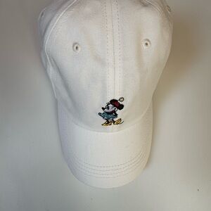 White Cap with Embroidered Minnie Mouse